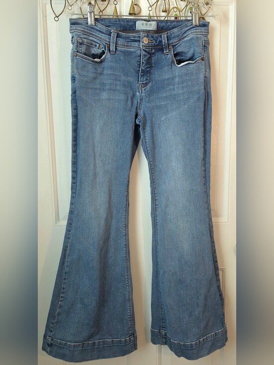 We The Free Denim - We The Free Flare Jeans Thick Cuff Womens 29 Med Light Wash Stretchy Mid Rise